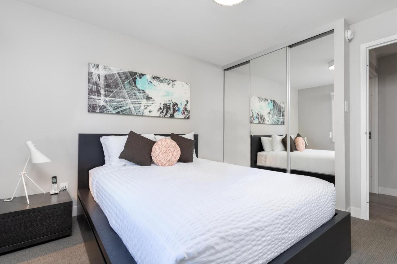 Fort Garry Place Furnished Suites 위니펙 외부 사진