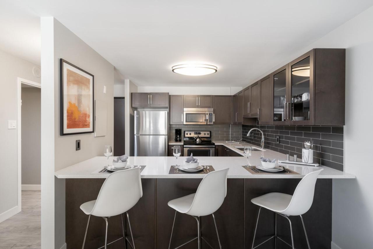 Fort Garry Place Furnished Suites 위니펙 외부 사진